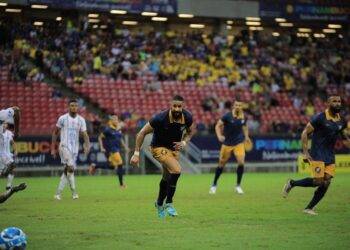 Retrô cede empate com dois jogadores a mais, perde nos pênaltis para o Maranhão e dá adeus à Série D
