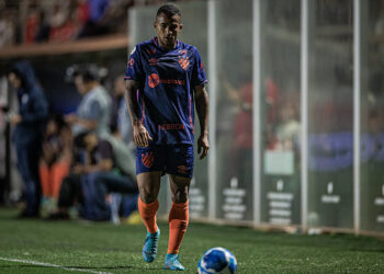 Eduardo e Felipinho desfalcam o Sport contra o Tombense por problemas musculares