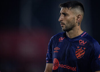 Alan Ruiz elogia torcida do Sport e ressalta importância do confronto com o Ituano