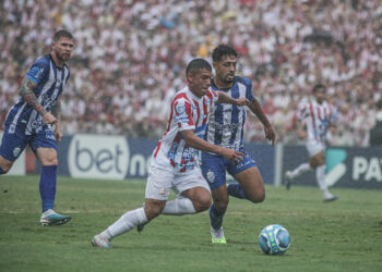 Em tarde inspirada de Dalberson, Náutico fica no 0x0 com o CSA