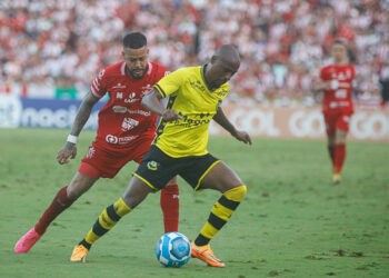 Náutico fica no empate com o São Bernardo nos Aflitos e é eliminado na primeira fase da Série C