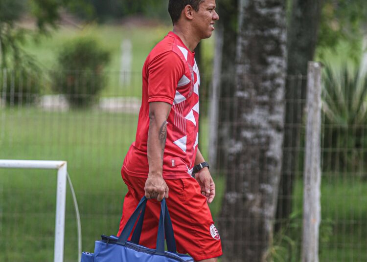 Após ser preso injustamente, Paulo Mariano, massagista do Náutico é absolvido pela justiça