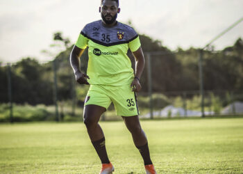 Sport: Sabino comenta sobre gols sofridos no início dos jogos: “Dificulta o nosso trabalho”