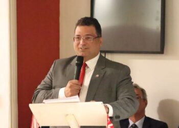 Edno Melo desiste de candidatura e declara apoio a Alexandre Asfora em eleição do Náutico