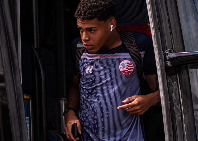 Caio Suassuna, artilheiro do sub-17, deixa o Náutico e acerta com o Cruzeiro