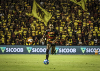 Sport: “Temos que continuar acreditando”, diz Fabinho sobre busca pelo acesso; Volante relembra 2011 como inspiração