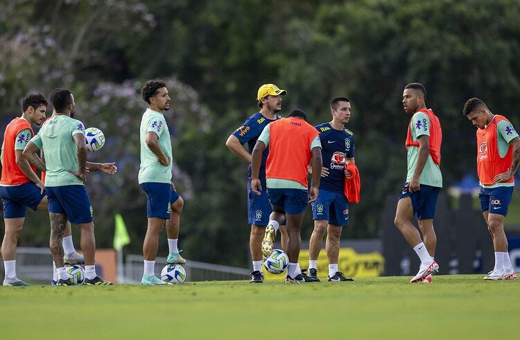 Seleção Brasileira: Diniz esboça time com duas mudanças visando o jogo contra a Argentina