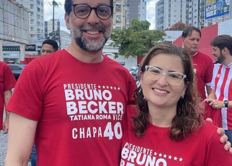 Bruno Becker vence Alexandre Asfora e assume presidência do Náutico