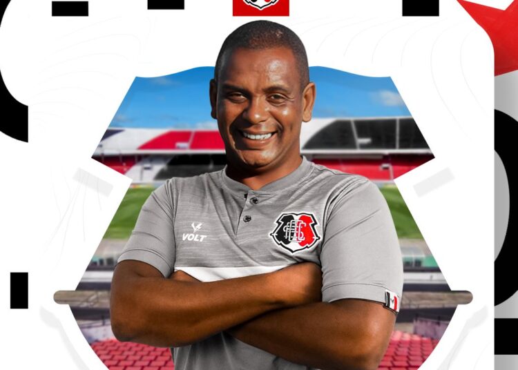 Santa Cruz anuncia a contratação de Edvaldo Tacão, preparador físico ex-Sport