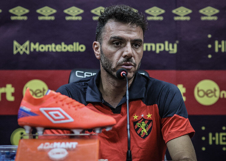 Sport: Em apresentação, Mariano Soso fala sobre estilo de jogo, montagem de elenco e pretende ‘ampliar a história do clube’