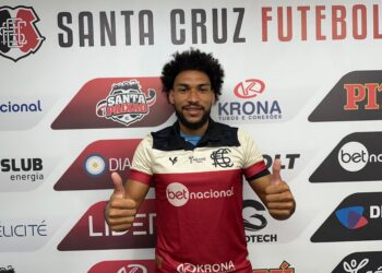 Lateral esquerdo João Victor explica escolha pelo Santa Cruz: “Time de peso”