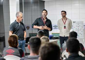 Diretoria do Sport comenta sobre buscas no mercado e processo de renovações para 2024