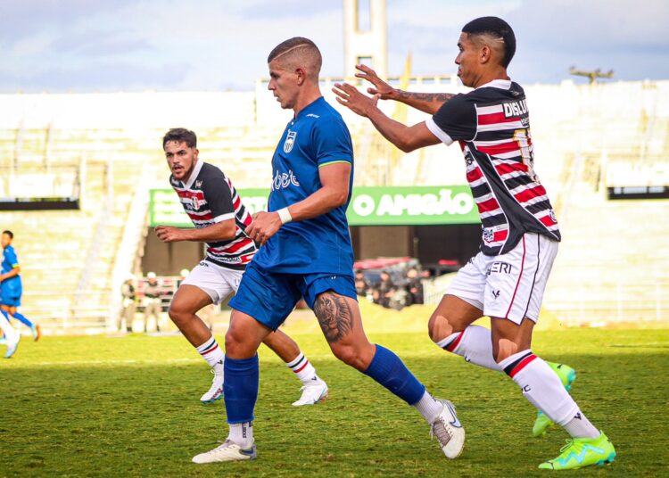 Santa Cruz fica no empate com Serra Branca em jogo treino no Amigão