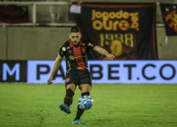 Sport oficializa a renovação de contrato do zagueiro Alisson Cassiano