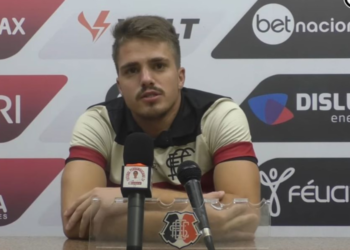 Matheus Melo comenta sobre condições físicas e explica escolha pelo Santa Cruz: “Camisa pesada”