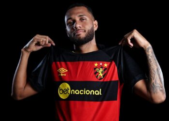 Sport anuncia o retorno do atacante Gustavo Coutinho, artilheiro da Série B 2023