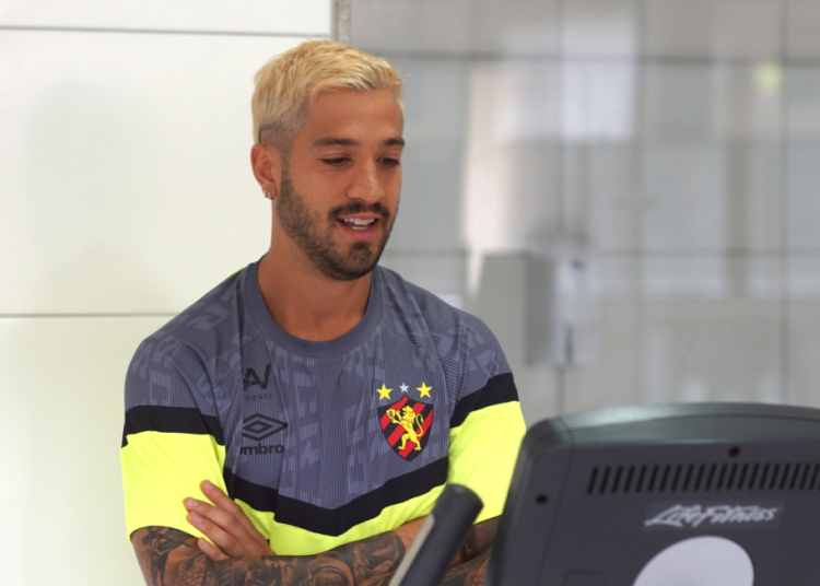 Sport contrata meio-campo uruguaio Fabricio Domínguez, ex-Argentinos Juniors