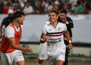 Santa Cruz joga bem e vence Maguary no Arruda