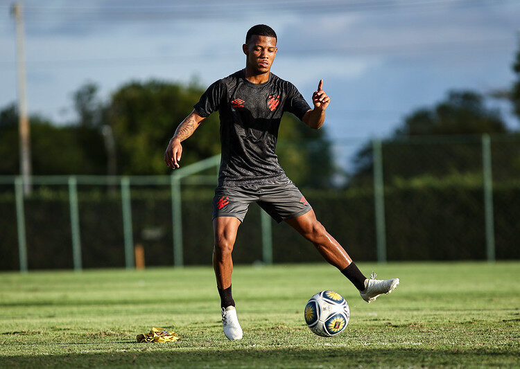 Sport confirma empréstimo do atacante Paulinho ao Botafogo/PB