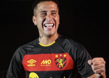 Cara nova! Sport faz anúncio de contratação do meia-atacante Christian Ortiz, ex-Barcelona do Equador