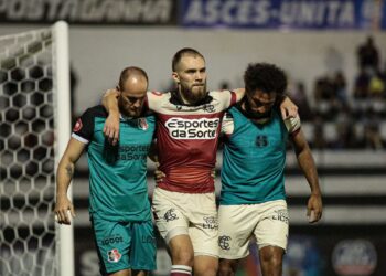 Santa Cruz: Lucas Bessa tem lesão grave no joelho confirmada e pode ficar até sete meses fora dos gramados