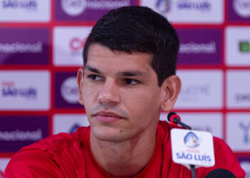 Lorran tem lesão muscular confirmada e desfalca o Náutico nos próximos jogos