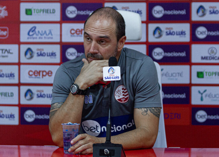 Náutico: Allan Aal comemora resultado positivo contra o Retrô, mas faz alerta: “São dois jogos”