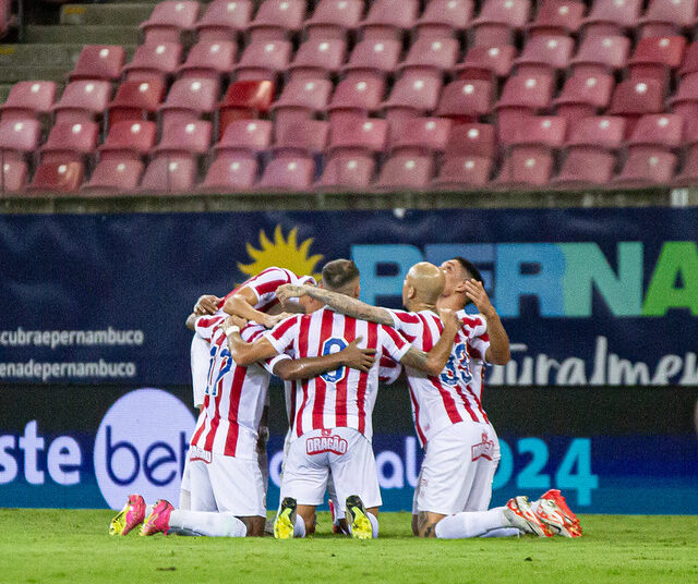 Náutico: Após empate no clássico, Allan Aal enaltece entrega da equipe e explica mudanças na escalação