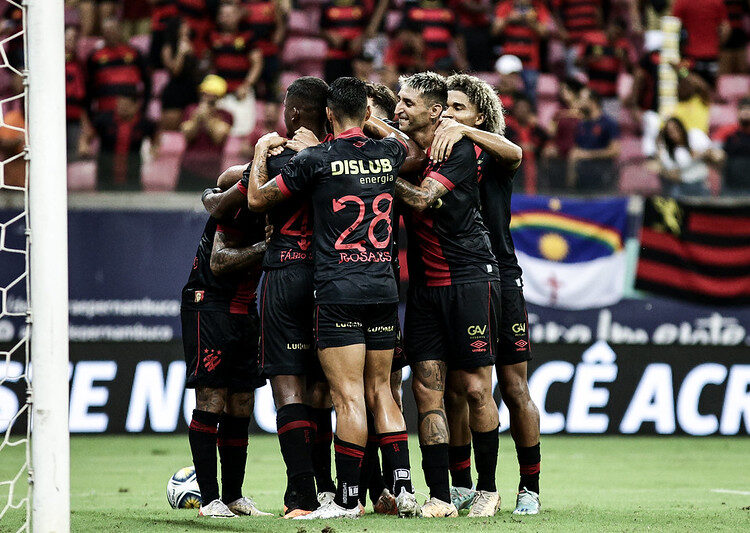 Sport vence com tranquilidade e garante 1° colocação; Náutico perde nos acréscimos mas assegura 4° lugar e segue vivo