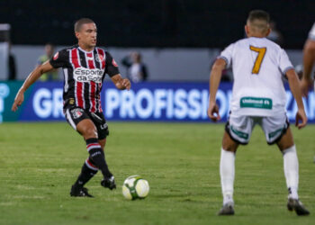 Santa Cruz: Toty encaminha acerto com o Retrô para a disputa da Série D