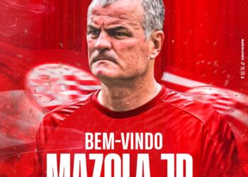 Náutico confirma contratação do treinador Mazola Júnior