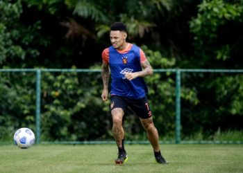 Justiça determina Sport a pagar quase R$ 6 milhões ao atacante Neílton