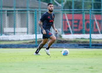 Felipe celebra bom momento do Sport na temporada e convoca o torcedor para jogo contra o Brusque
