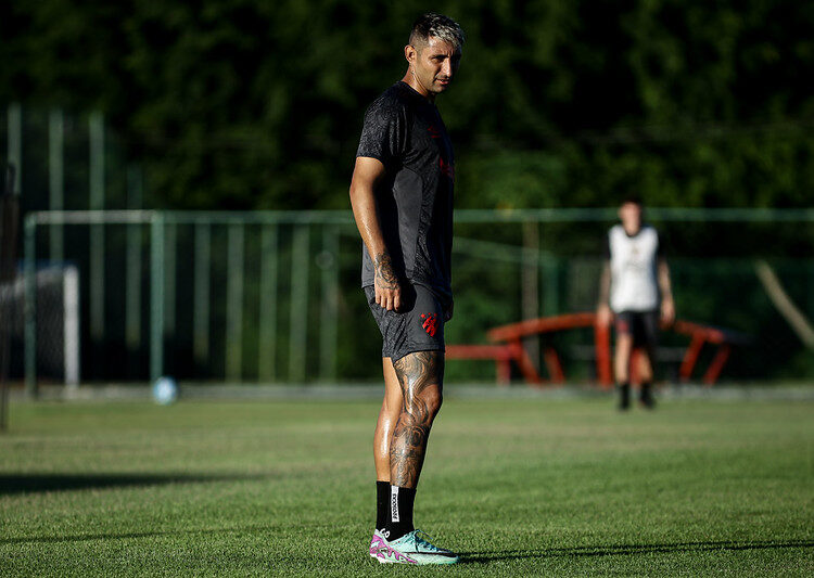 Sport: Alan Ruiz é mais uma opção para enfrentar o Coritiba pela Série B