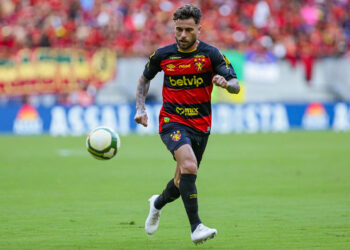 Lucas Lima destaca felicidade com bom momento do Sport na temporada