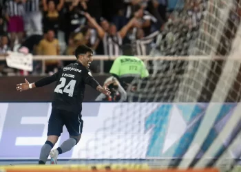 Di Plácido no Botafogo - Foto: Vitor Silva/Botafogo