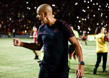 Sport: Pepa destaca importância da vitória e exalta a torcida na volta à Ilha do Retiro