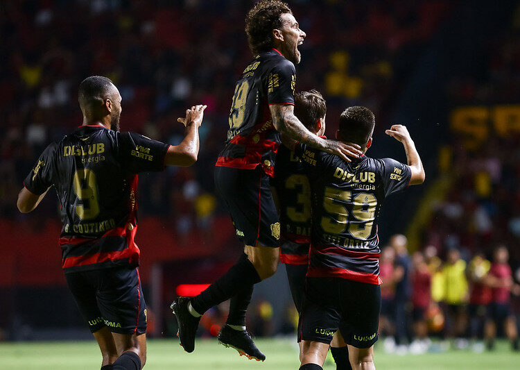 Com boa atuação, Sport bate o Botafogo/SP e cola na liderança da Série B