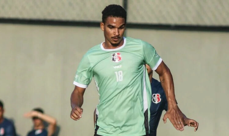 Em apresentação, Pedro Henrique destaca experiência na Série D e comenta sobre oportunidade no Santa Cruz