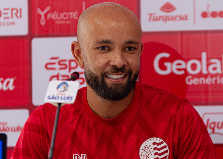 Náutico: Patrick Allan ressalta importância da manutenção de ‘espinha dorsal’ e almeja melhorar números individuais em 2025