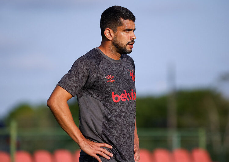 Sport: Zé Roberto rompe ligamento e está fora da reta final da temporada