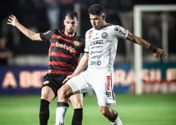 Com um jogador a menos desde o primeiro tempo, Sport sofre virada do Operário/PR