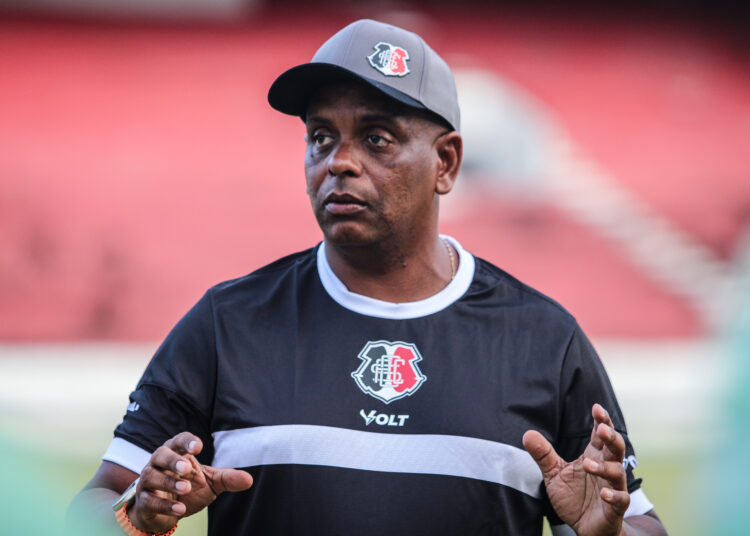 Santa Cruz: Edvaldo Tacão comenta sobre os trabalhos físicos com o elenco na pré-temporada