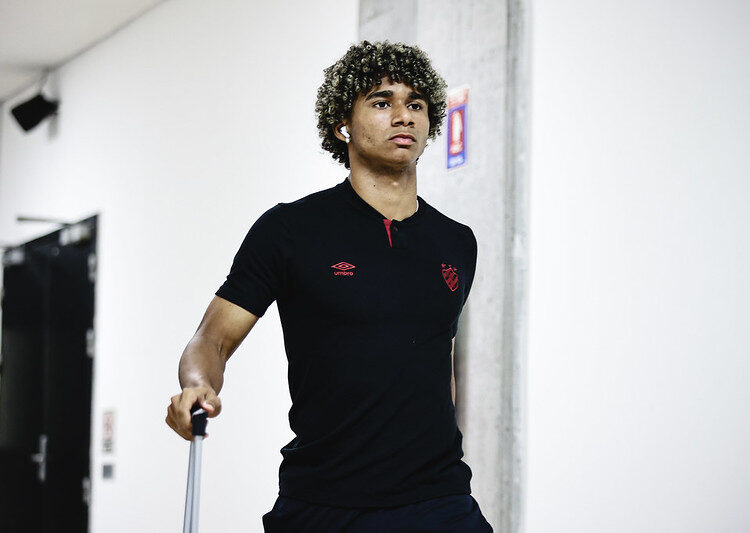 Sport: Presidente afirma que adiantou parte da primeira parcela da venda de Pedro Lima