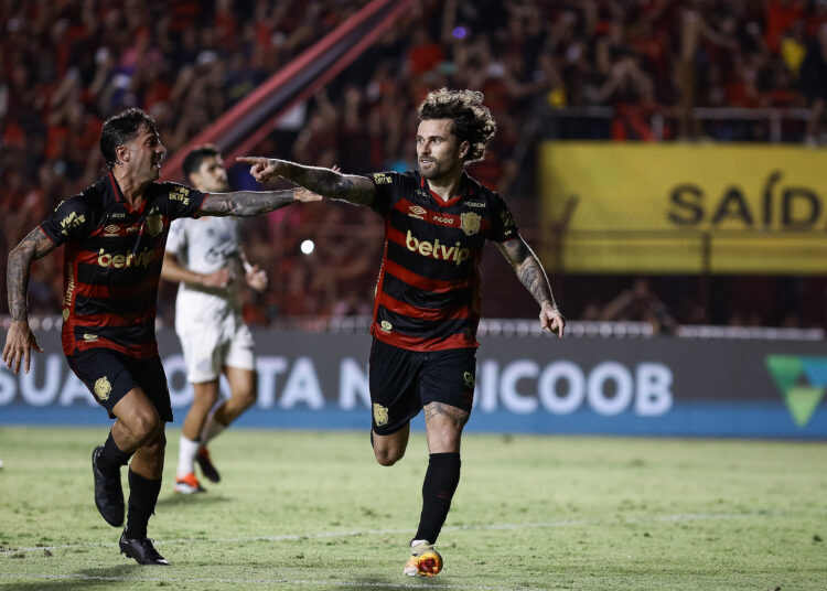 Sport paga multa pela utilização de Lucas Lima contra o Santos. Foto: Paulo Paiva / Sport Recife.