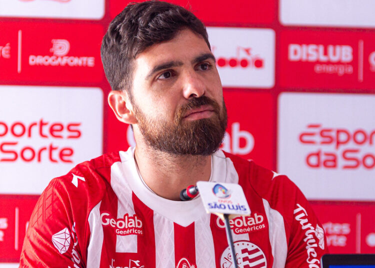 Em apresentação, Rayan enfatiza experiência e deseja fazer história no Náutico