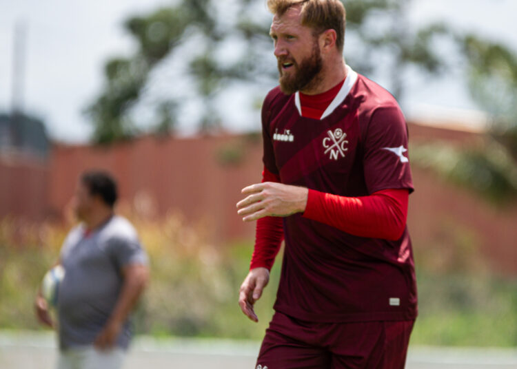 Náutico confirma contratação do zagueiro Fagner Alemão