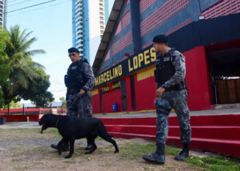 Sport: Ilha do Retiro passa por vistoria da PM após incidente com criança