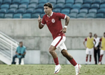 Náutico fica próximo de contratar o meio-campo Wenderson, ex-América/RN