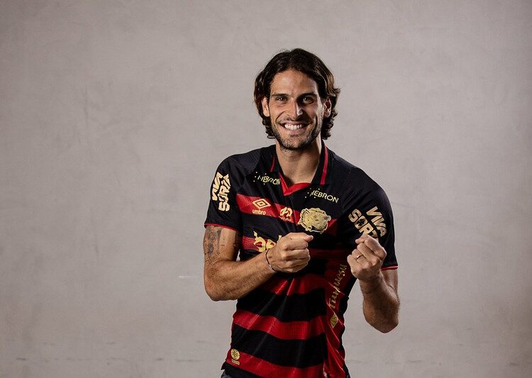 Sport oficializa contratação do atacante português Gonçalo Paciência